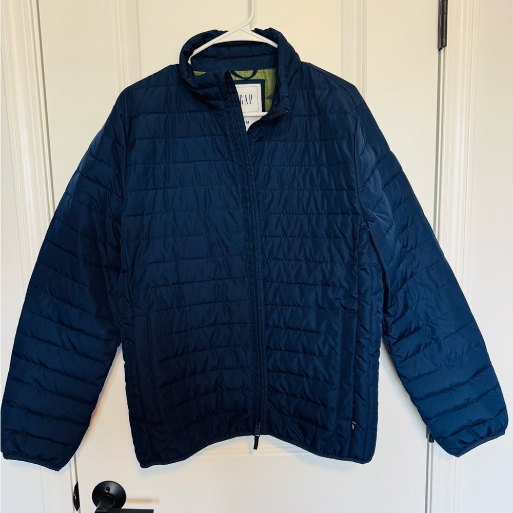 GAP Men's Navy Puffer Jacket